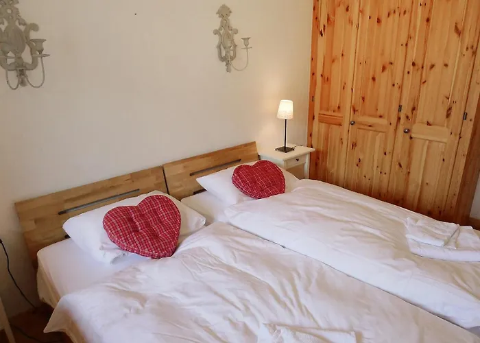 Rhodonite 24 By Interhome Apartment